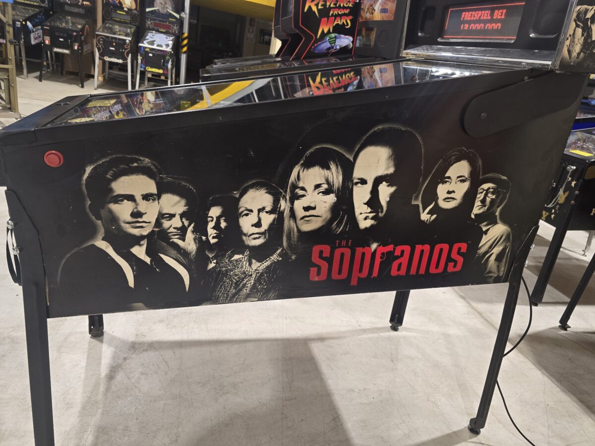 SOPRANOS STERN PINBALL FLIPPER (P2271) - Image 26