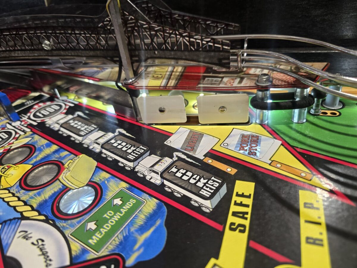 SOPRANOS STERN PINBALL FLIPPER (P2271) - Image 14