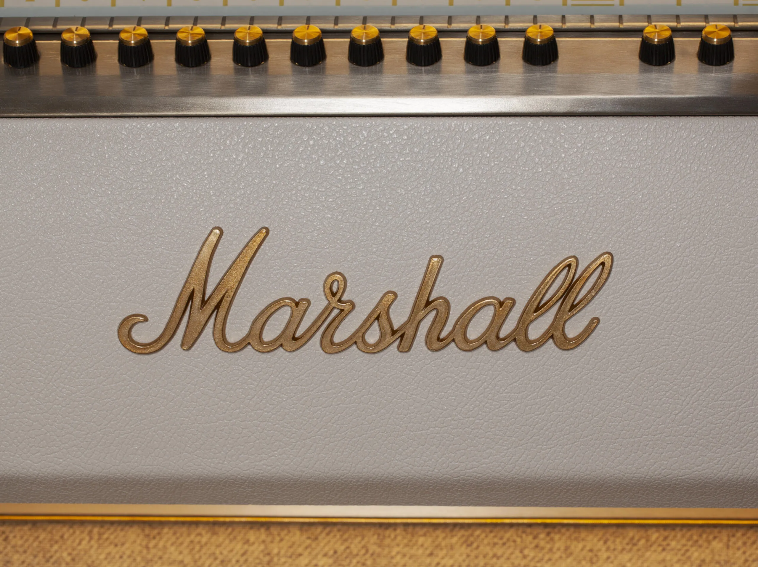 Marshall_vinyl_jukebox_cream_close6